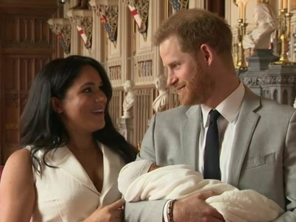 விழாக்கோலம் 