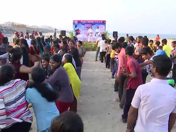 Puducherry police train people 