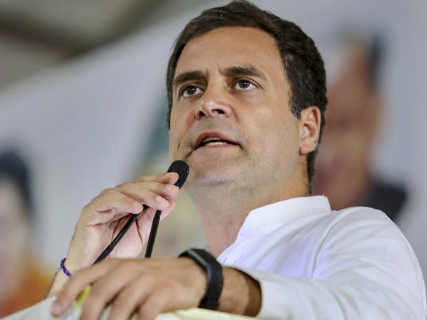 காங்கிரஸில் யாரும் இல்லை 