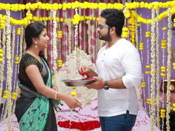 ஃபர்ஸ்ட் நைட் 