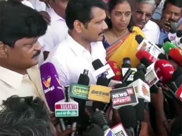 திமுக - அமமுக போட்டி