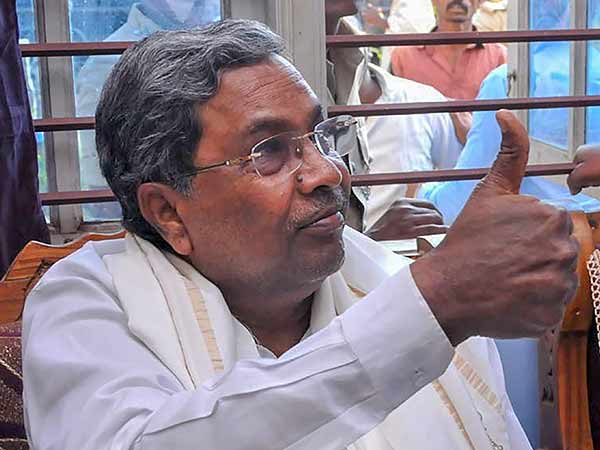 யார் முதல்வர்? 