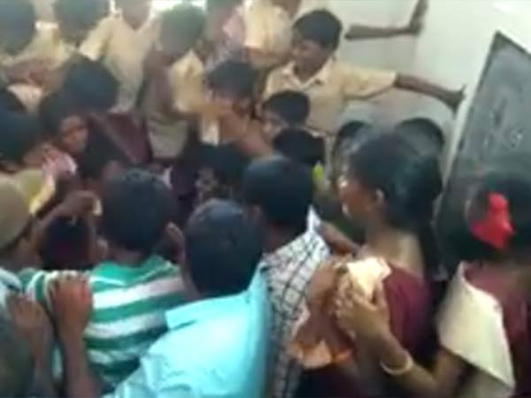 ஆசிரியரிடம் விசாரணை 