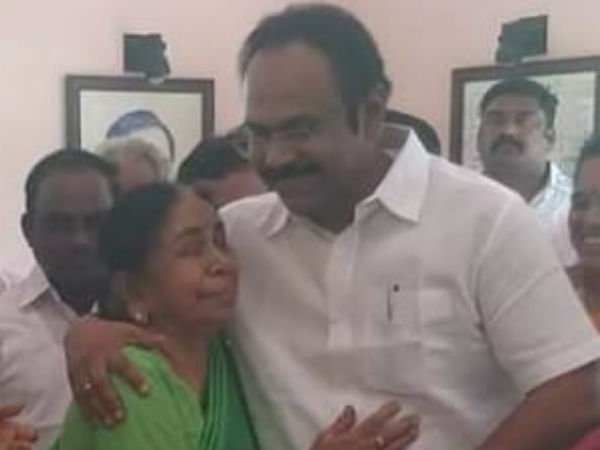 ஆறுதல் சொன்ன அண்ணன் 