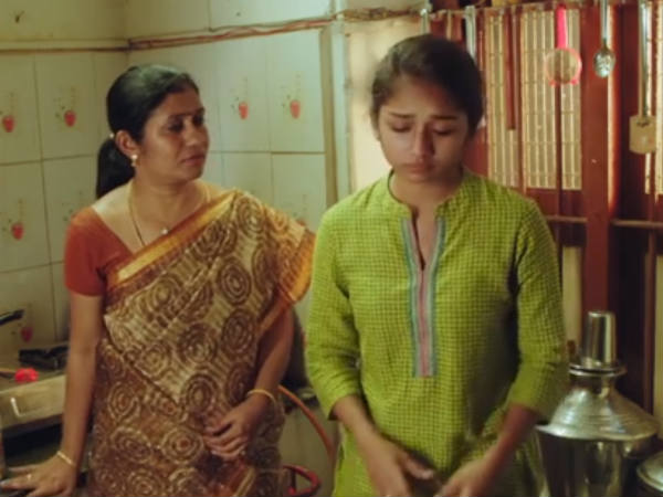 ஜனனி பேசலை 