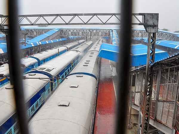 233 ரயில்கள் ரத்து 