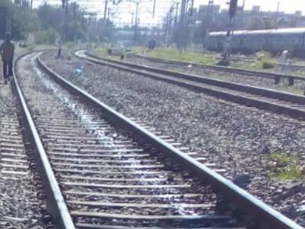 ரயில்வே பணி 