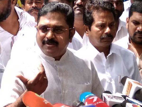 பதவி வெறி 