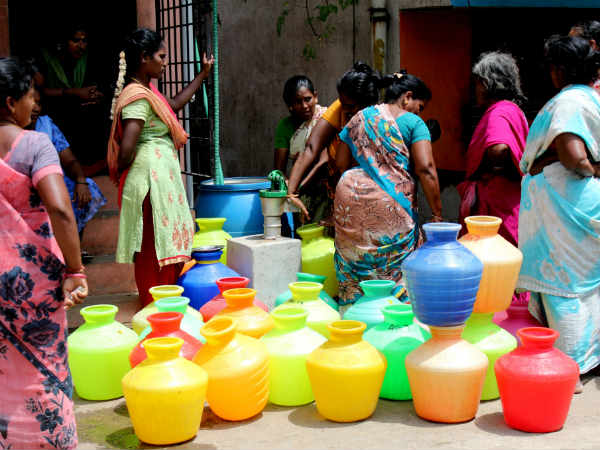 சரிந்த நிலத்தடி நீர் 