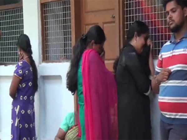 Woman dies in a flash fire mishap Woman dies in a flash fire mishap