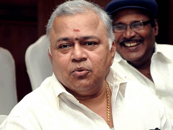 எம்எல்ஏ ராதாரவி 