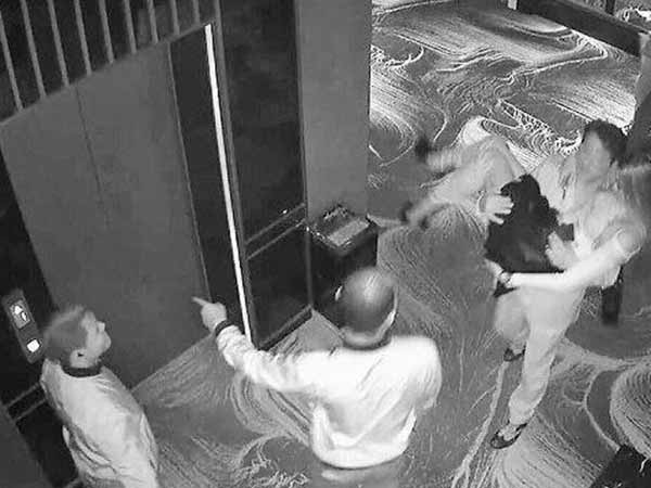 போதையில் இவானா