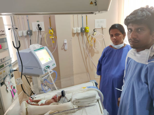 Help for new born premature twin babies for Treatment Help for new born premature twin babies for Treatment