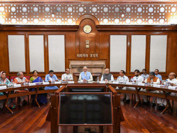  கேபினட் அமைச்சர் என்றால் என்ன