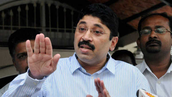 திங்கள்கிழமையும் புயல் வீசும் திங்கள்கிழமையும் புயல் வீசும்
