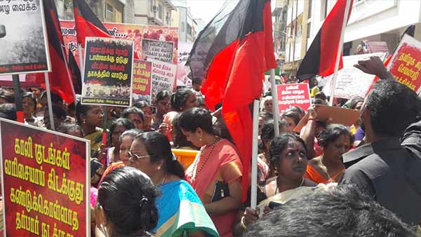 DMK protesting in Chennai over water scarcity 