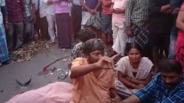 ரத்த வெள்ளம் 