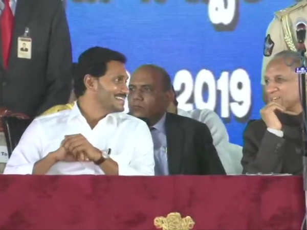 புதிய அமைச்சரவை 