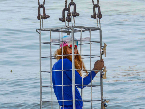 kolkata magician dies after live stunt