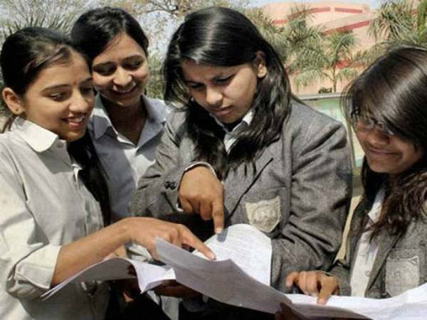 டெல்லியில் தேர்ச்சி 