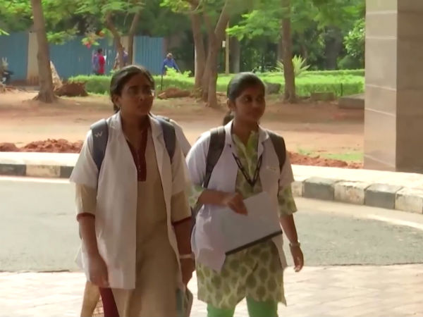 Online examination for medical courses in jipmer started with 1.84 lakh students