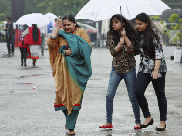 மழைப்பொழிவு மழைப்பொழிவு