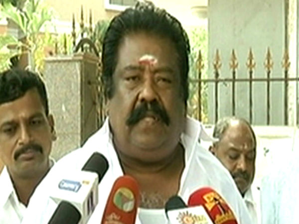 டிடிவி தினகரன் 