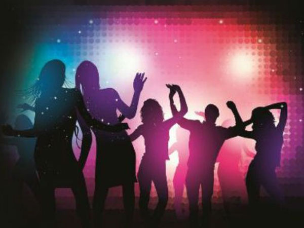 சட்ட விரோத பார்ட்டி சட்ட விரோத பார்ட்டி