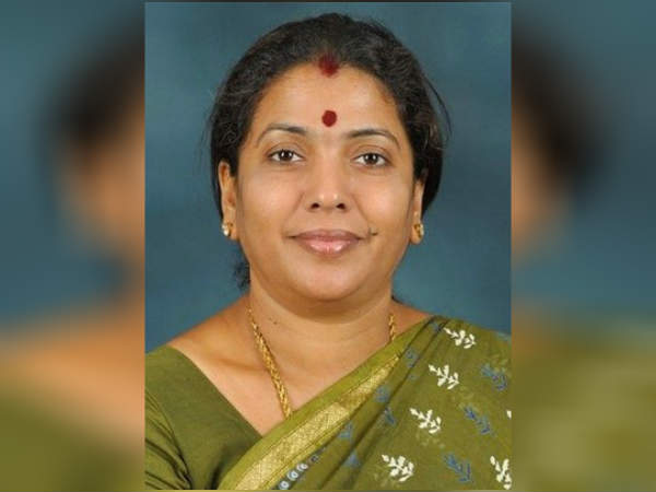 முறையற்ற குற்றச்சாட்டு முறையற்ற குற்றச்சாட்டு