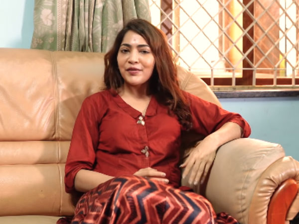  கீகீ, ரம்யா ஒரு ஷோவில் 