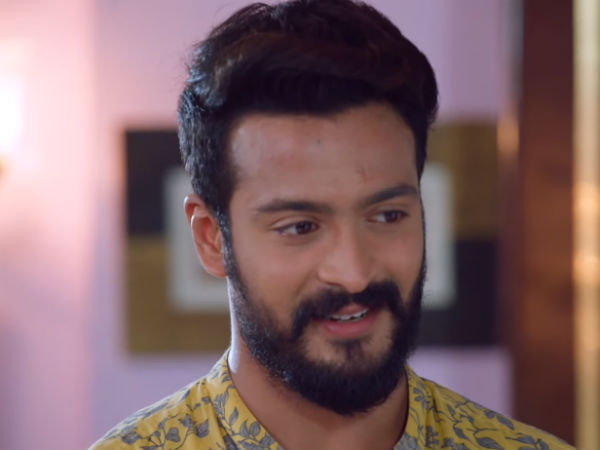 அருந்ததி பேயா சண்முகம் 