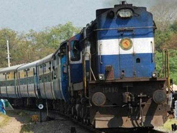 பின்னணி இதுதான் 