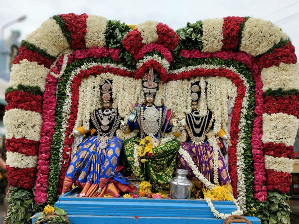 சிவபூஜை செய்த முருகன் 