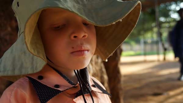 விழிப்புணர்வு அளிப்பது 