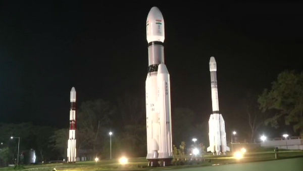Chandrayaan 2 terminated affair .. ISROs decision is perfect .. Former Director of DRDO Chandrayaan 2 terminated affair .. ISROs decision is perfect .. Former Director of DRDO