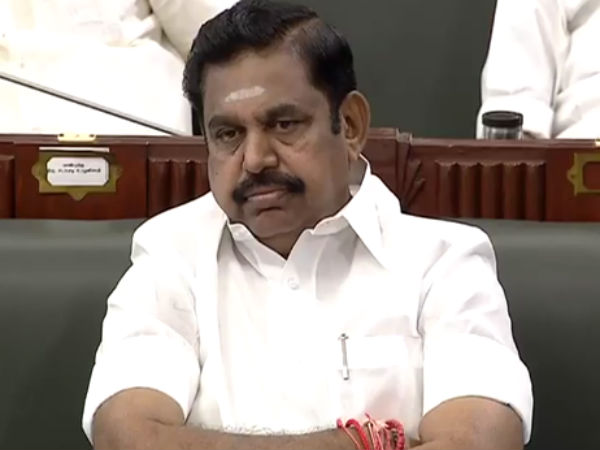 மஞ்சள் டி-ஷர்ட் 
