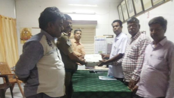 Three KG worth Gold seized in Vellore 
