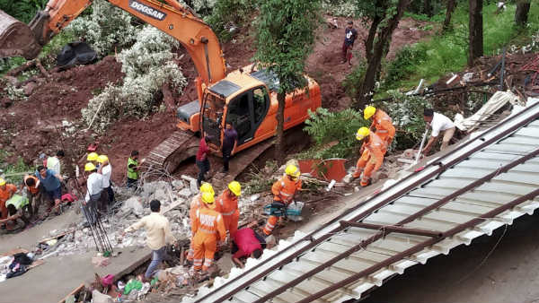 Building collapse in Himachal Pradesh, 7 dead including 6 soldiers 