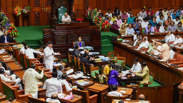 1 எம்.எல்.ஏ ஆதரவு கூடுதல் 1 எம்.எல்.ஏ ஆதரவு கூடுதல்