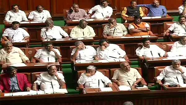 சிக்னலை ஆப் செய்தது யார் 