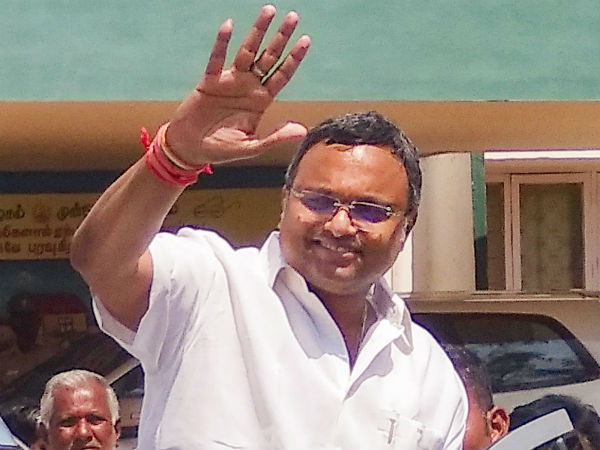 கார்த்திக்கு எதிராக