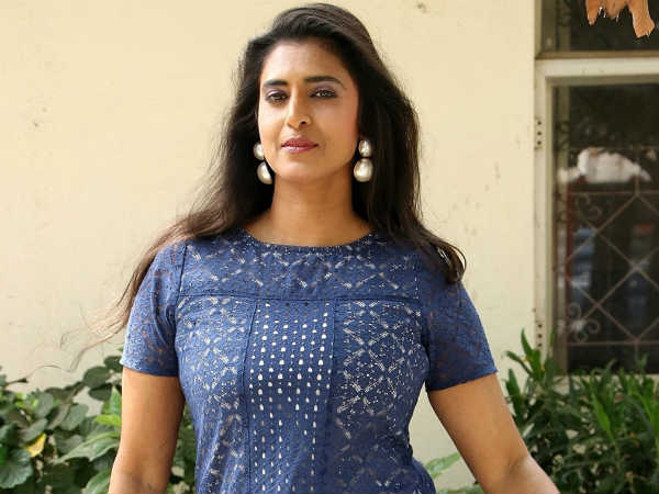 பொய்யுமில்லை 