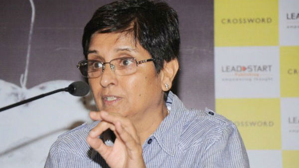 பாதுகாப்பது யார் 