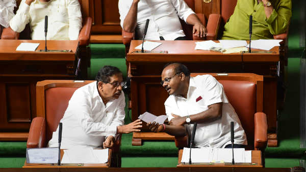 Many Twists happening in Karnataka politics 