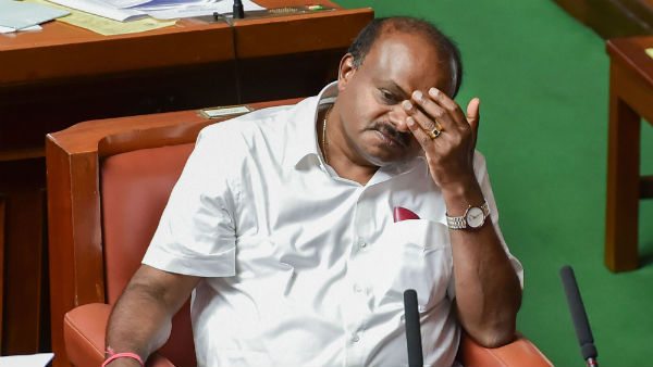 ஆட்சியில் 