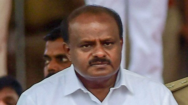 குமாரசாமி நம்பும் சிவகுமார் 