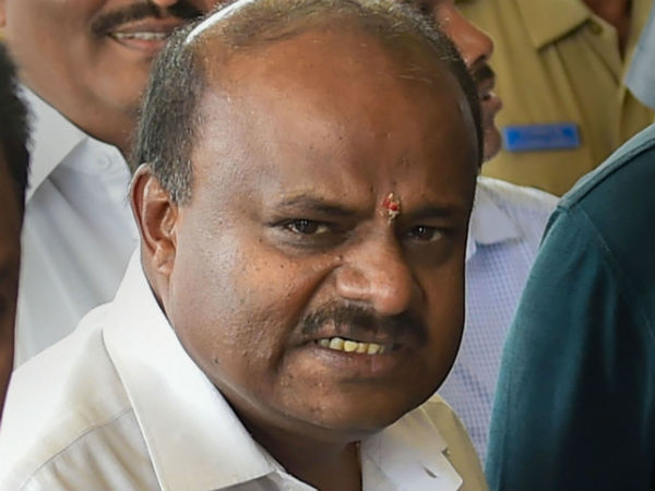 karnataka political turmoil continues for the last 10 years