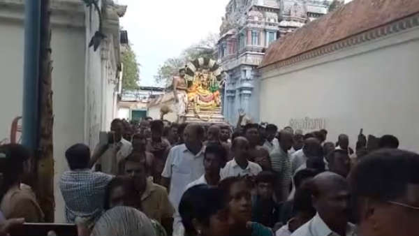 மாங்கனி கொடுத்த கணவர்