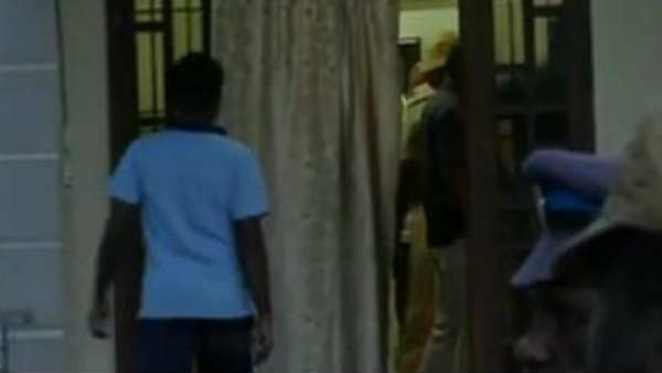 ஆக்ரோஷம் 