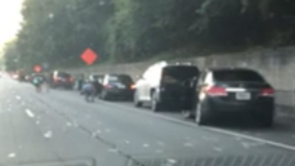 1.75 லட்சம் டாலர்கள் 1.75 லட்சம் டாலர்கள்